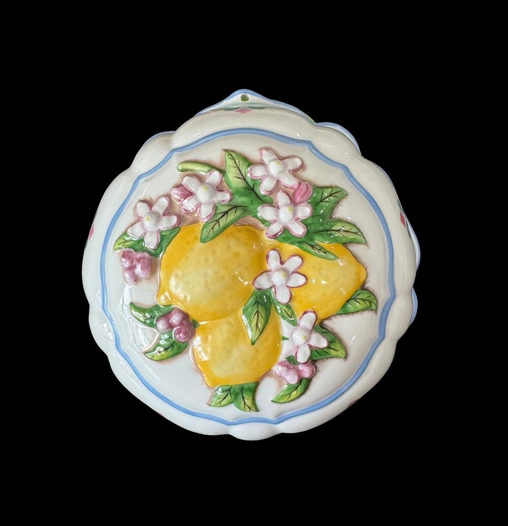 Le Cordon Bleu Franklin Mint Lemons Ceramic Wall Jello Mold